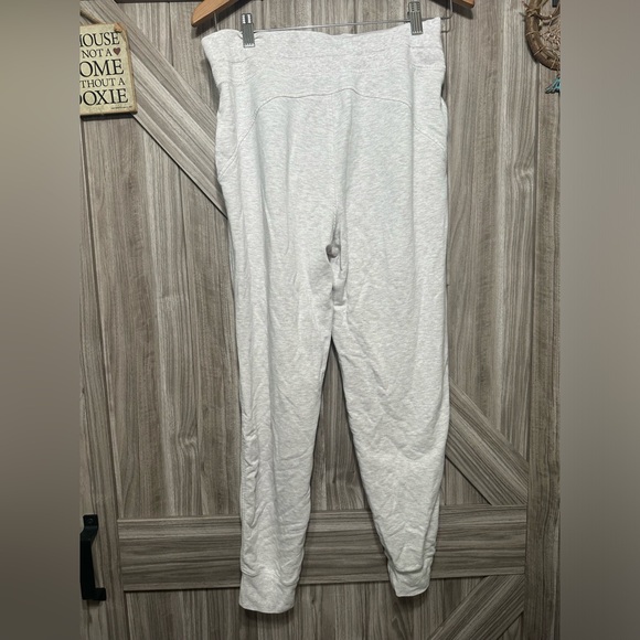 Athleta Balance Jogger - Picture 4 of 4